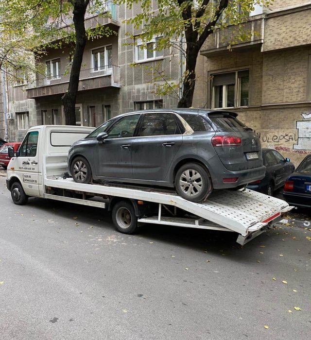 Šlep služba na Karaburmi