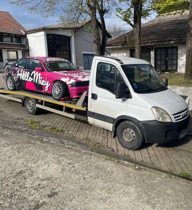 Prevoz drift automobila šlep službom Šlep.rs